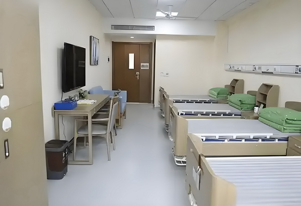 深圳市技能入户_电影《南京照相馆》票房破4亿 办的每季度举开放日家属