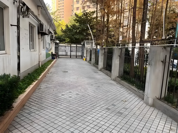 深圳市技能入户_电影《南京照相馆》票房破4亿 办的每季度举开放日家属